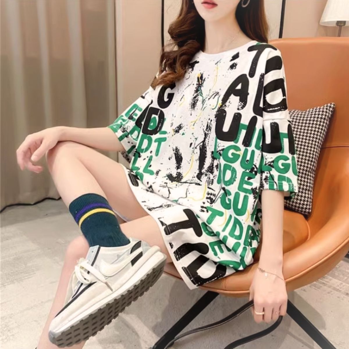 T-Shirts/ペイントロゴ総柄Tシャツ ST/No.22140