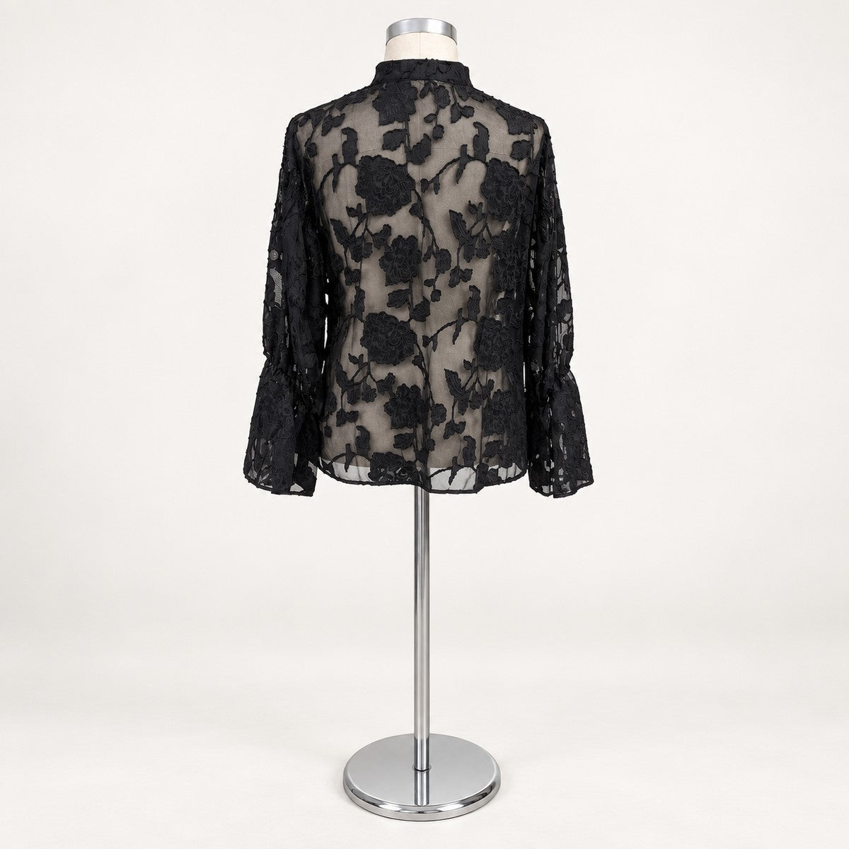 ジャガードシアーブラウス 花柄 長袖 パフ袖 ハイネック フリル フェミニン レディース Belle Cie ST/No.22153 ブラック 実物撮影 背面