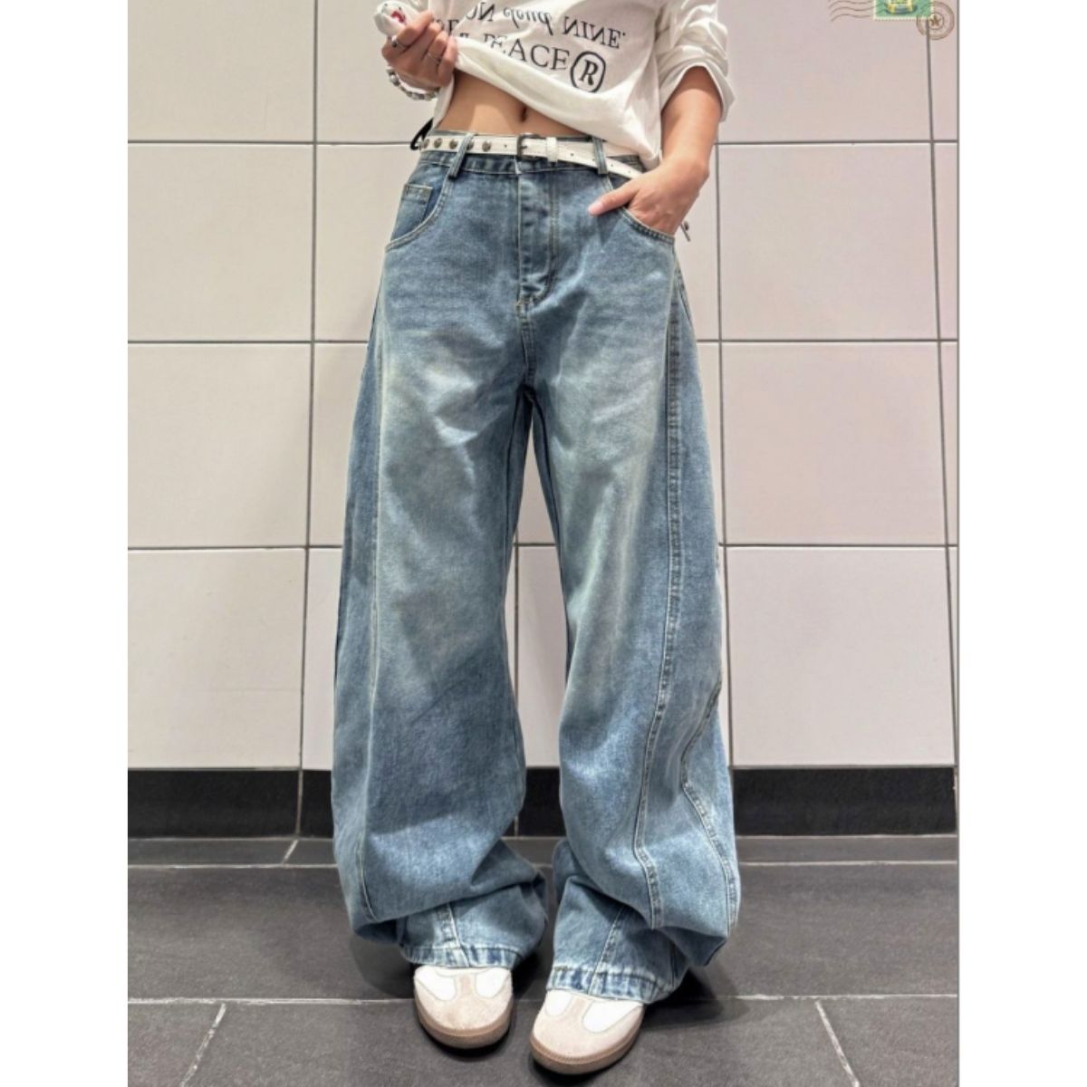 バックプリントデニムパンツ ワイドデニム Y2K ルーズ 個性派