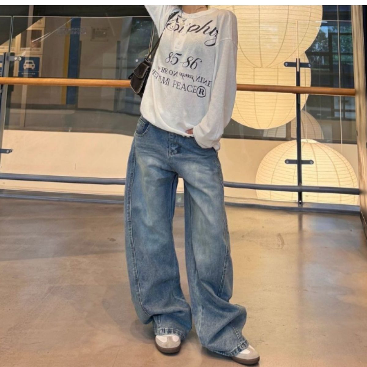 バックプリントデニムパンツ ワイドデニム Y2K ルーズ 個性派