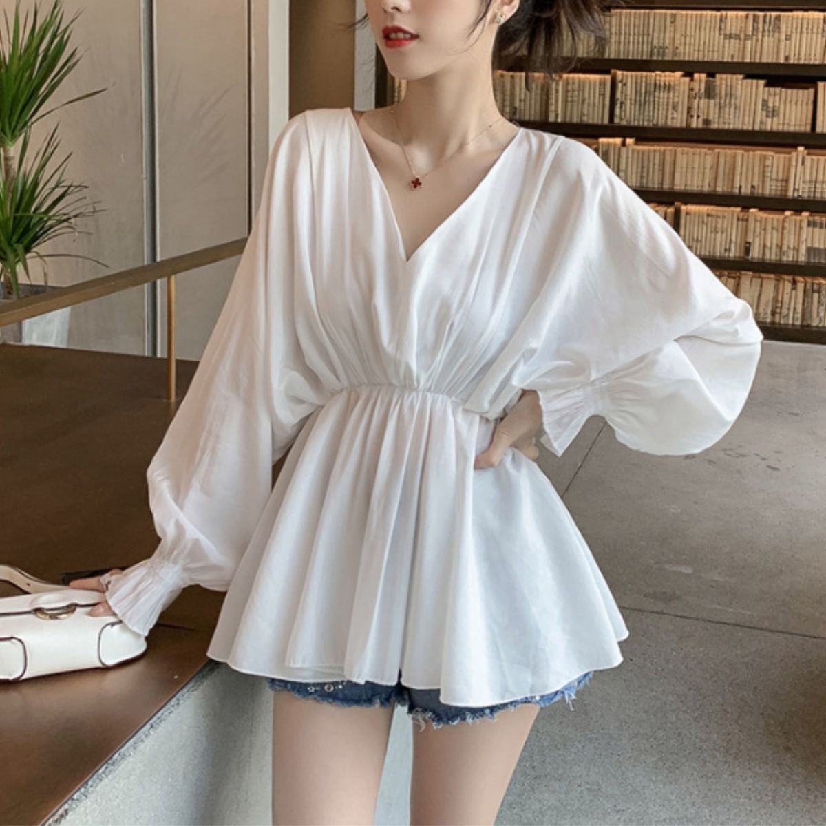 Blouse/ペプラムフレアブラウス ST/No.22319