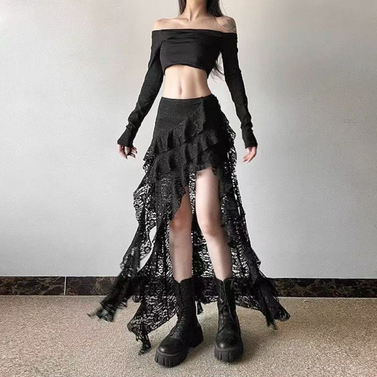 ゴシック　ティアード　膝丈スカート　アシンメトリー　レース　黒 レーススカート アシメ ティアード ロング丈 レイヤード ゴシック