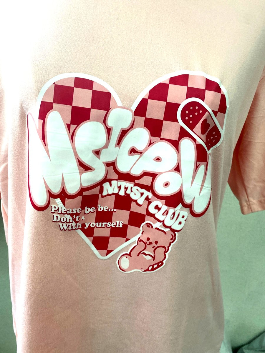 プリントTシャツ ピンク 実物撮影 デザイン部分