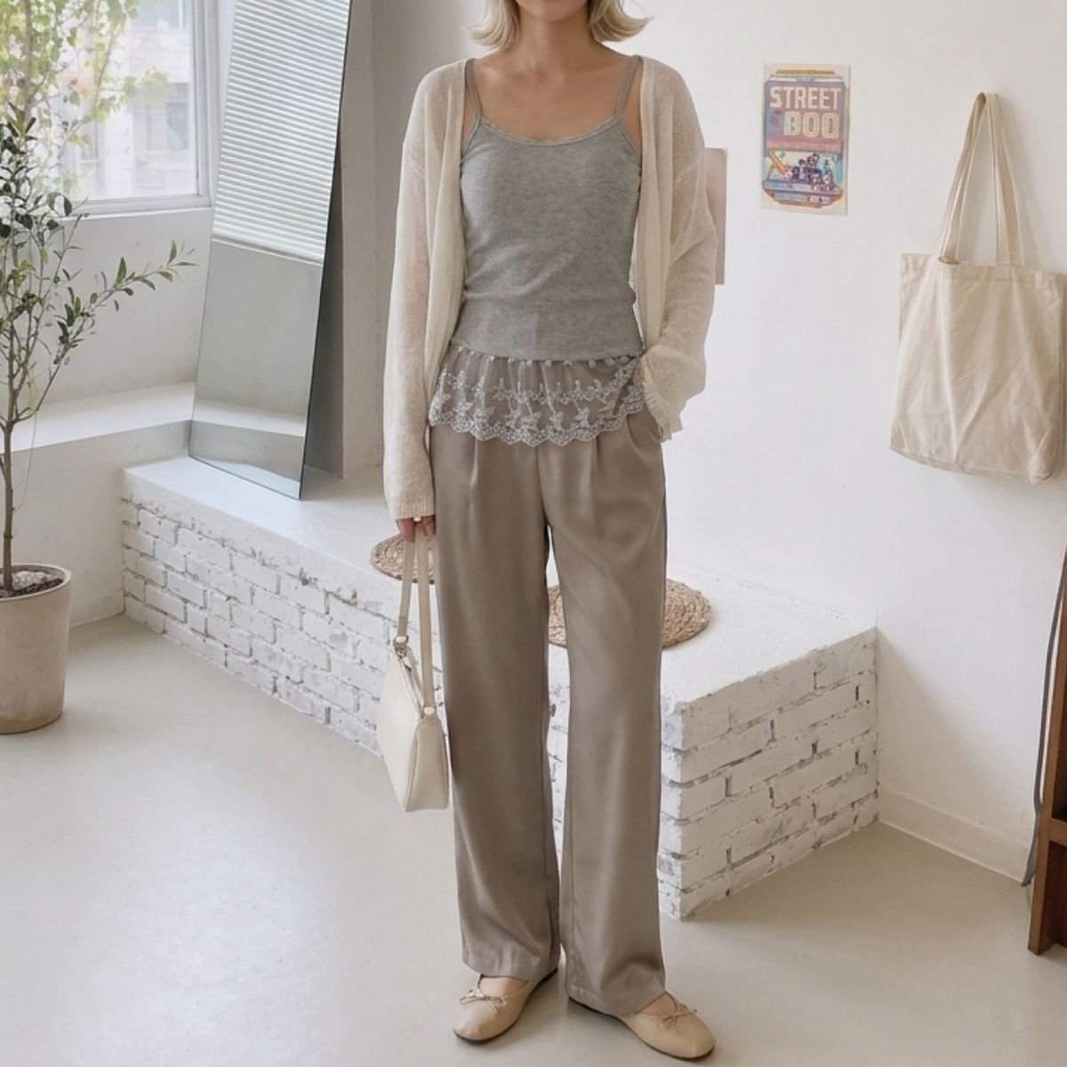 Tops/カップ付き裾レースキャミソール ST/No.22416