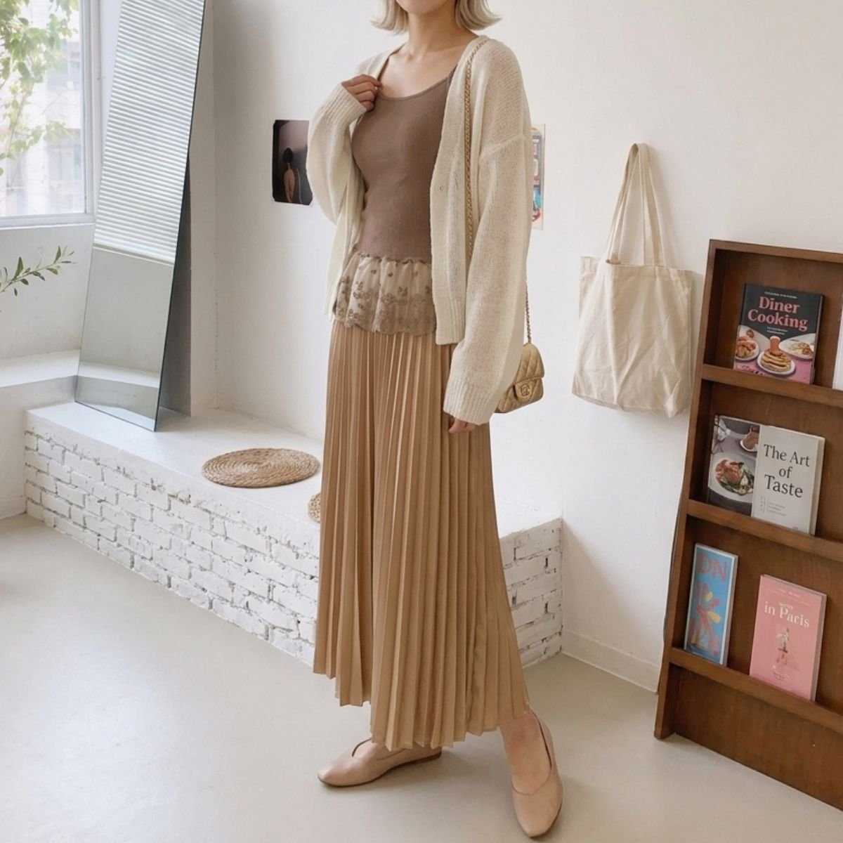 Tops/カップ付き裾レースキャミソール ST/No.22416