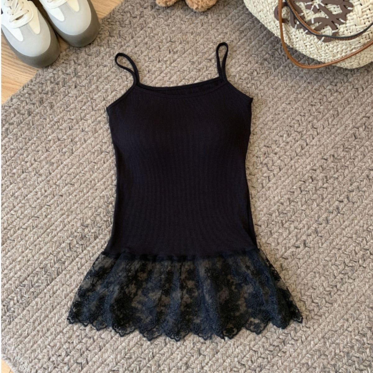 Tops/カップ付き裾レースキャミソール ST/No.22416