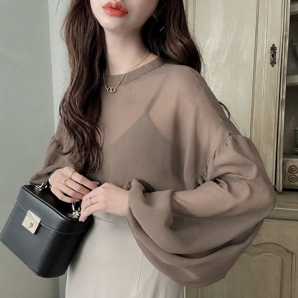 Blouse/ボリュームシアーブラウス ST/No.22481 – Belle Ćie