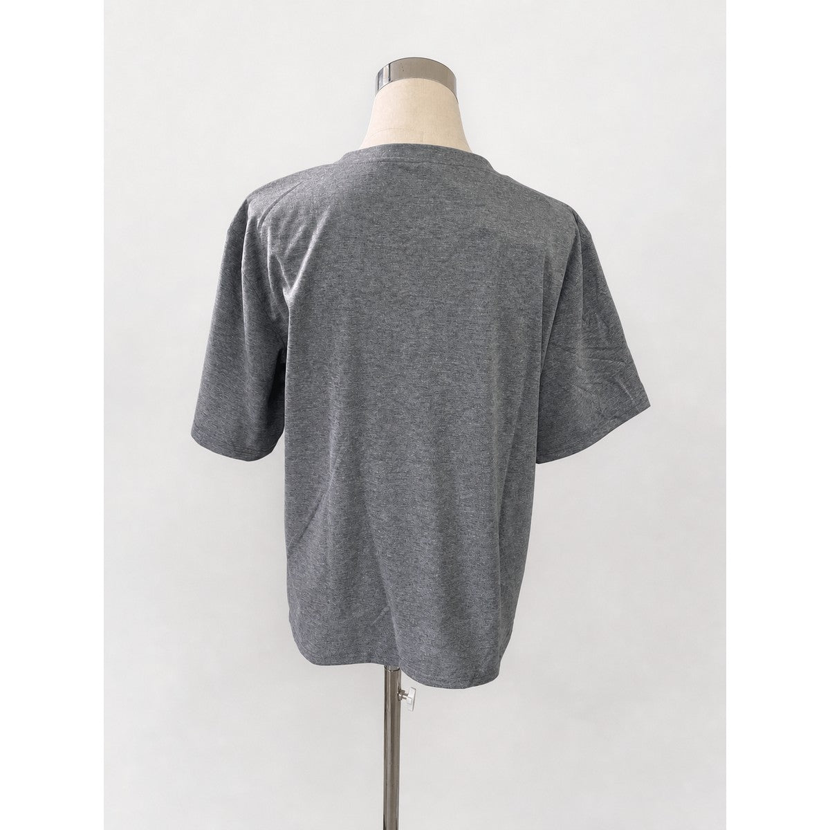 半袖Tシャツ チャコールグレー 実物撮影 背面