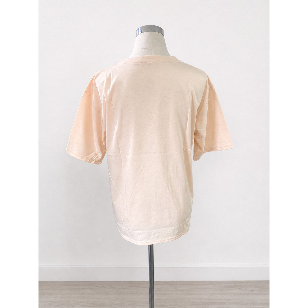 転写プリントTシャツ オフベージュ 実物撮影 背面